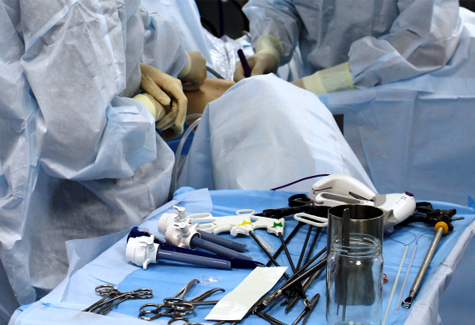 Хирург по удалению грыжи белой линии живота